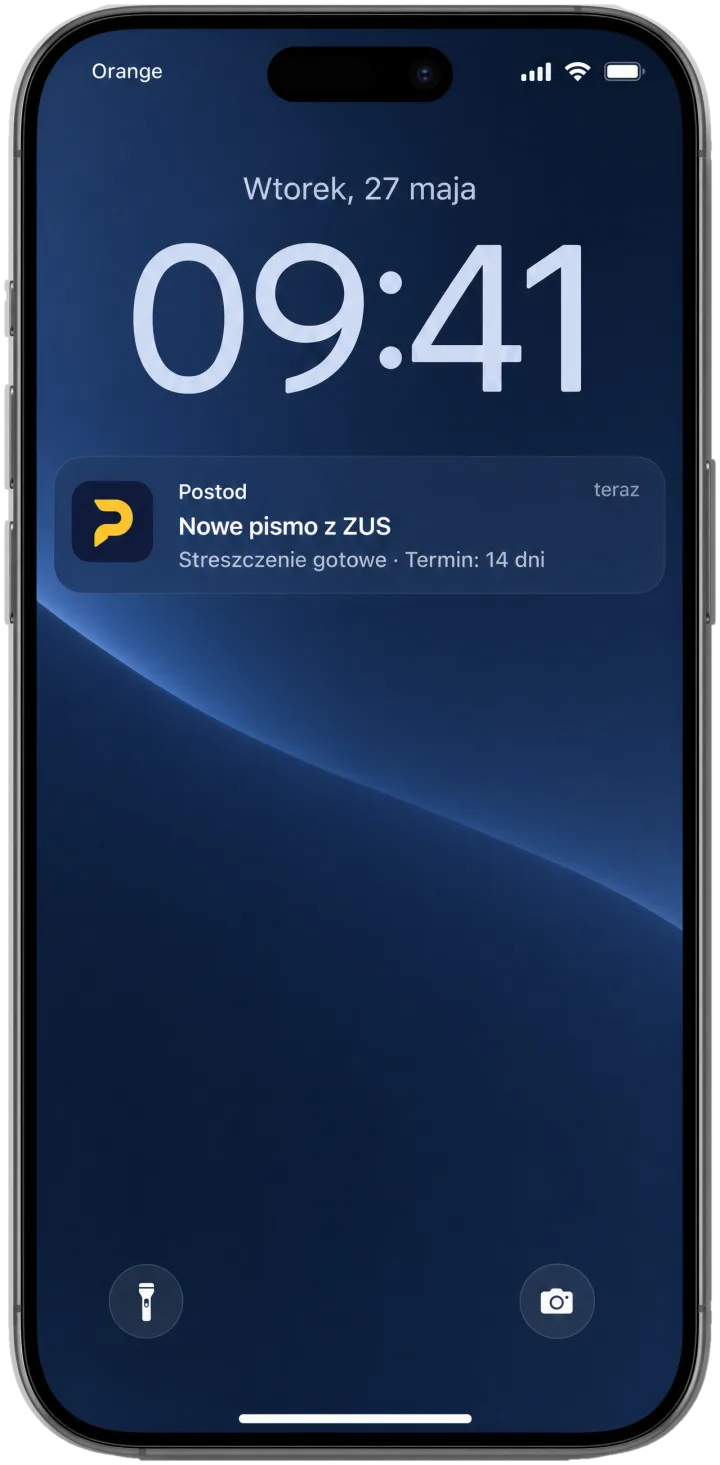 Ekran blokady telefonu z powiadomieniem Postod: Nowe pismo z ZUS, streszczenie gotowe, termin 14 dni